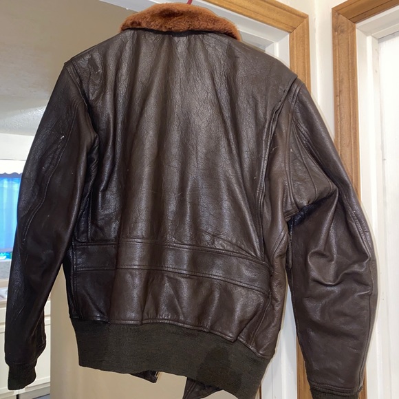 World war 2 US Navy flight jacket - Picture 2 of 4